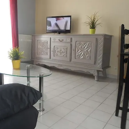 Apartment T1 Parking Et Wifi Proche Centre Et Station Tram
